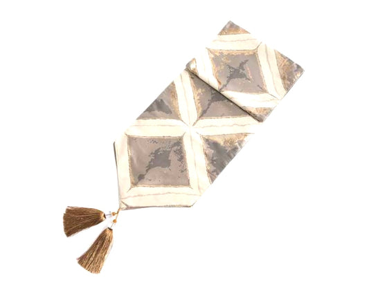 Dusar Table Runner