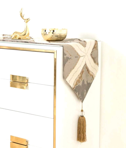 Dusar Table Runner