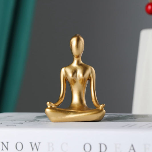 Gold Meditation Statue – Elegant Zen-Inspired Decor