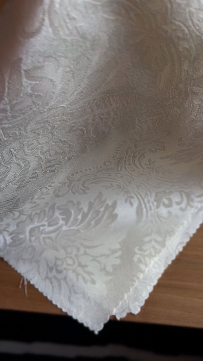 Elegant Floral Napkins (Set of 4)